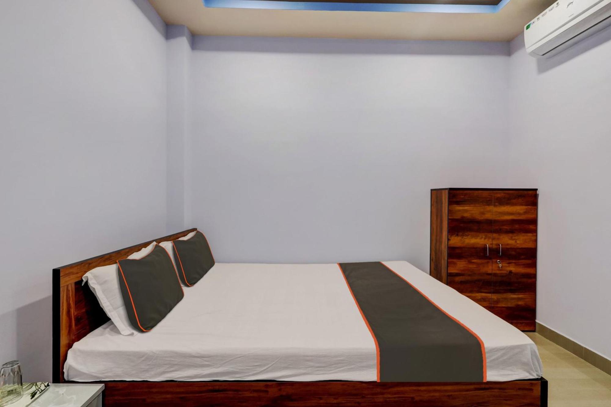 Collection O Ashirbad Lodge غاواهاتي المظهر الخارجي الصورة