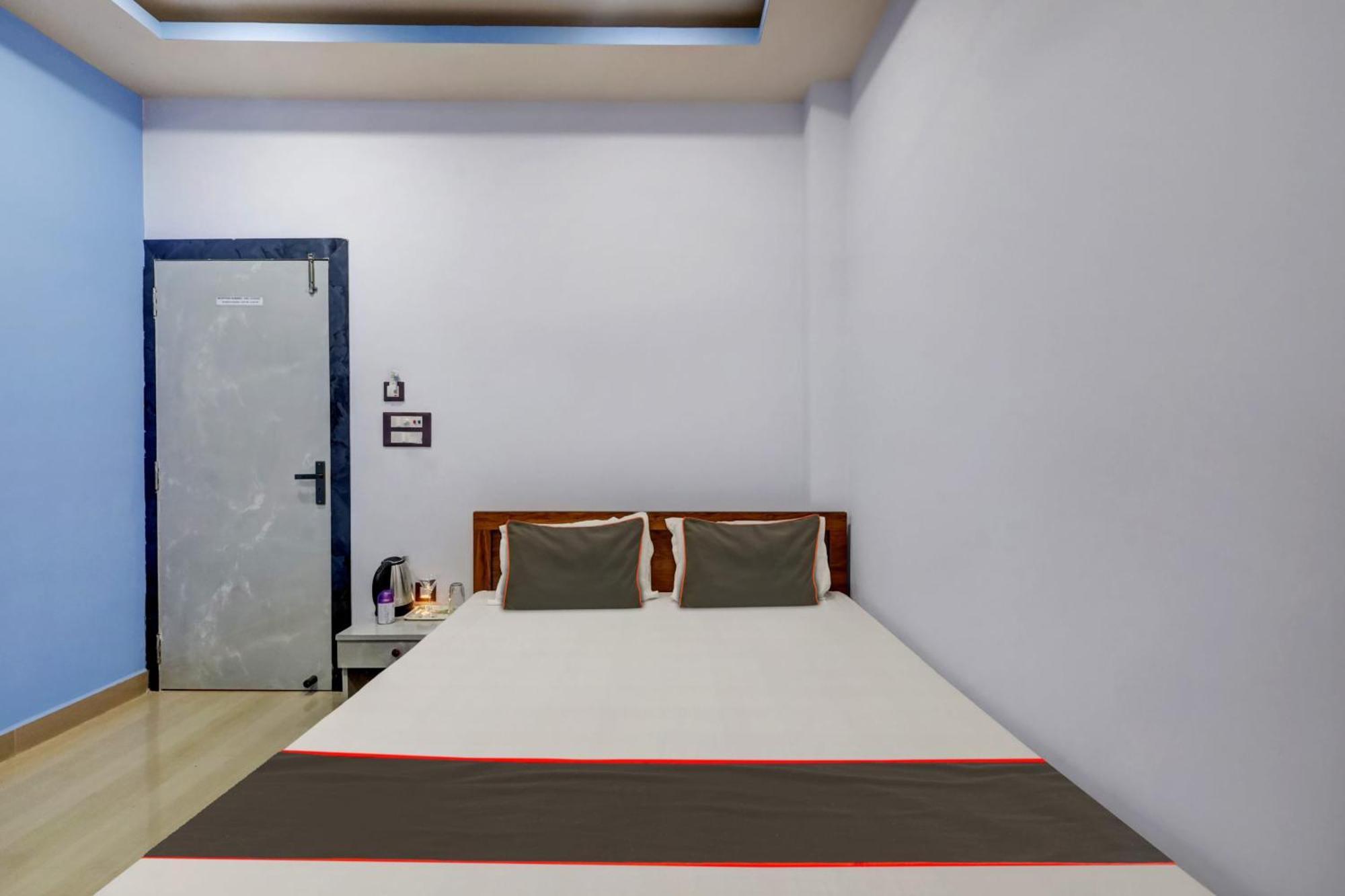 Collection O Ashirbad Lodge غاواهاتي المظهر الخارجي الصورة